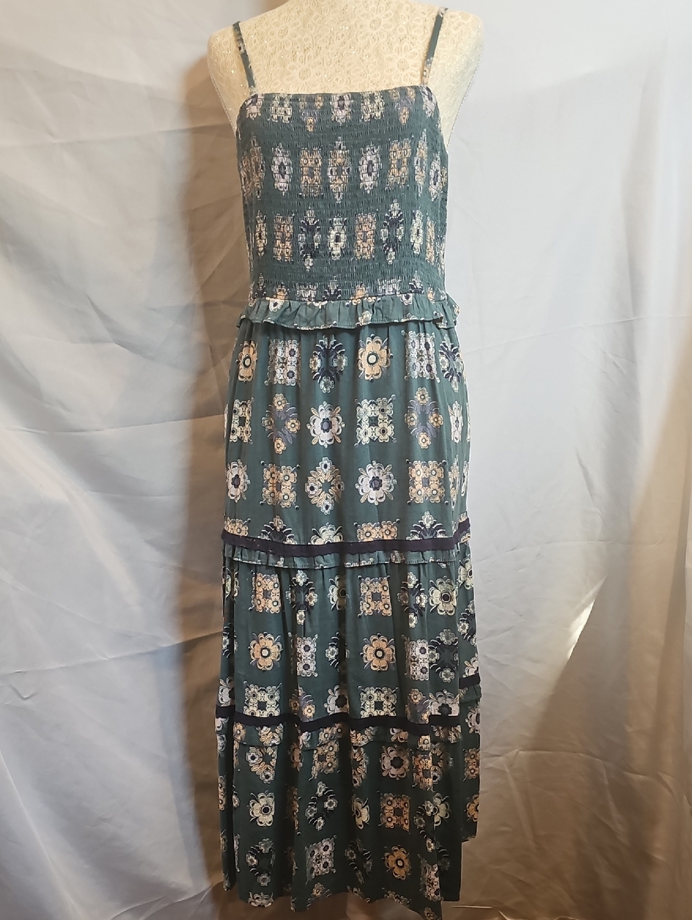 Universal Thread Green Floral Smocked Maxi Dress